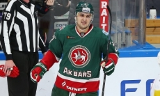 Клуб конференции «Барыса» в КХЛ подписал новые контракты с тремя лидерами