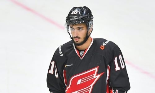 Принципиальный соперник «Барыса» в КХЛ расторгнет контракты с тремя хоккеистами