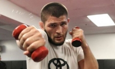 Хабиб Нурмагомедов показал подготовку к бою за титул UFC с Джастином Гэтжи. Видео