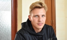 Игравший в системе «Барыса» российский форвард покинул зарубежный клуб