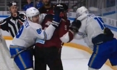 «Вот у нас еще одни разборки». Видео второй драки в матче «Динамо» Рига — «Барыс»