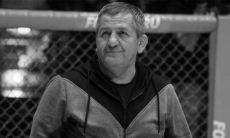 «Зря его перевезли в Москву». Родственник Хабиба рассказал о последних разговорах с Нурмагомедовым-старшим