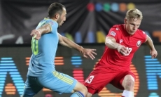 Видео курьезного гола, или Как Суюмбаев принес победу Беларуси над Казахстаном