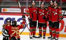 Экс-лидер «Барыса» помог его принципиальному сопернику оформить разгром со счетом 8:2. Видео