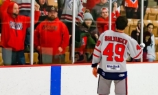 «Хочу стать выдающимся хоккеистом». Покоряющий Америку воспитанник «Барыса» побывал в роли лидера клуба из США