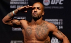 «Вы разбили моё сердце». Боец UFC прервал интервью, узнав о казни иранского борца. Видео
