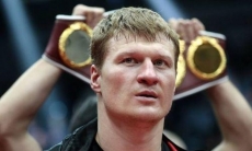 Поветкин ответил на предложение сразиться с Усиком вместо реванша с Уайтом