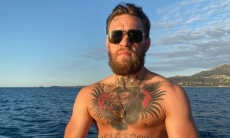 Конор Макгрегор показал впечатляющую физическую форму и поразил экс-чемпионку UFC. Фото