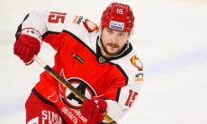 Хоккеист совершил джентльменский поступок в матче соперников «Барыса» по конференции КХЛ