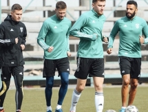 «Атырау» опубликовал фото с первой тренировки в Шымкенте