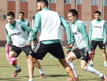 «Атырау» опубликовал фото с первой тренировки в Шымкенте