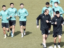 «Атырау» опубликовал фото с первой тренировки в Шымкенте