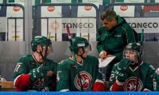 Тренерский штаб клуба игрока сборной Казахстана пропустит следующий матч КХЛ из-за коронавируса