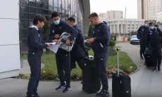 Сборная Казахстана прибыла в Минск на матч Лиги наций с Беларусью. Видео