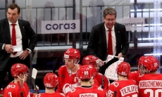 «Вроде бы отдохнули нормально». Наставник «Спартака» не смог объяснить пропущенные от «Барыса» голы