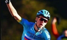 «Буду бороться за общий зачет». Российский велогонщик «Астаны» озвучил задачи на «Вуэльту Испании»