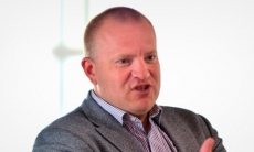 «Визжал как раненый поросёнок». Главный арбитр КХЛ признал очередную ошибку судей не в пользу «Барыса»