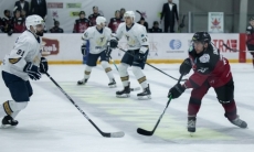 Листки хоккейного календаря. Неделя №2. 26 октября — 1 ноября Сверху «Торпедо», внизу «Сарыарка»