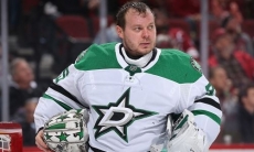 НХЛ показала ТОП-10 лучших сейвов уроженца Казахстана в сезоне-2019/20. Видео