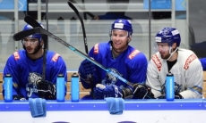 «Барыс» анонсировал возвращение своего хоккеиста после травмы и дебют новичков в КХЛ