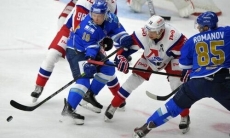 «Силёнок явно побольше». Двукратный олимпийский чемпион назвал фаворита в матче КХЛ «Барыс» — «Локомотив»