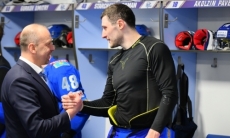 «Встреча Скабелки с его бывшей командой вызывала серьезный интерес». Фиаско «Барыса» разобрало российское СМИ