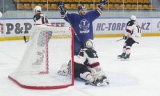 Листки хоккейного календаря. Неделя №4. 9-15 ноября. «Торпедо» рвет и мечет