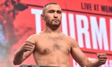 «Простой парень из Казахстана против лучшего на планете». Экс-чемпион IBF высказался о бое с Пакьяо