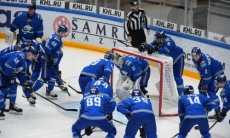 «Приучил болельщиков к более внятной игре». У «Барыса» обнажились серьезные проблемы