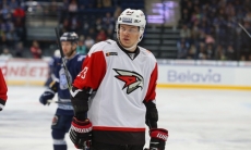 Нападающий «Авангарда» сделал заявление о предстоящей игре с «Барысом» в КХЛ