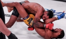Главный бой турнира Bellator закончился на второй минуте после эффектного приема. Видео