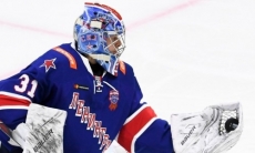 «И драки были». Вратарь СКА назвал отличительные черты «Барыса»