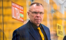 «Они кушают в одной столовой». Наставник «Сарыарки» — о драках своих хоккеистов с игроками «Темиртау»