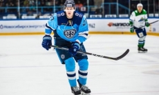 Соперник «Барыса» по КХЛ подписал российского нападающего