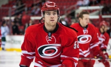 «Торпедо» усилилось экс-форвардом «Каролины» перед матчем КХЛ против «Барыса»