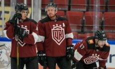 Соперник «Барыса» по КХЛ в попытке спасти свое положение внес множественные изменения в состав