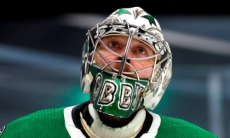 Звездный голкипер из НХЛ сделал заявление о выступлении за сборную Казахстана