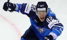 Соперник «Барыса» по КХЛ расстался с чемпионом мира