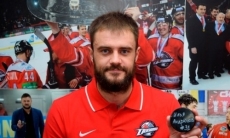 «Арлан» официально расстался с двумя хоккеистами