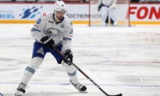 Хоккеист «Барыса» близок к крутому достижению в КХЛ. Он встанет в один ряд с чемпионом мира