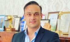 Илья Ильин встретился с капитаном сборной Казахстана по боксу и дал ему напутствие. Фото