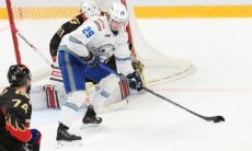 «Был быстрее и постоянно закрывал соперников в зоне». В Омске согласились с превосходством «Барыса» над «Авангардом»