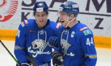 «Отдыхать некогда». Как хоккеисты «Барыса» встретят Новый год 