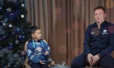 Юный воспитанник «Барыса» задал вопросы игрокам клуба. Видео