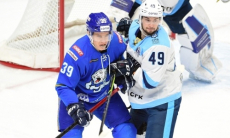 «Ещё может пошуметь». Российский эксперт оценил борьбу «Барыса» за место в плей-офф КХЛ