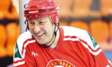 «Готов дать бой». Двукратный олимпийский призер выбрал победителя матча «Автомобилист» — «Барыс»