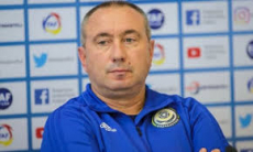 Экс-наставник «Астаны» Стоилов требовал у европейского гранда шикарный контракт. Озвучена сумма