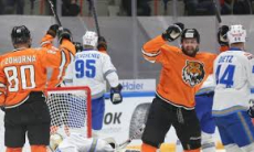 «Сильнее и удачливее». В Хабаровске вынесли вердикт матчам «Амура» с «Барысом»