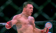 Со-главный бой турнира Макгрегор — Порье завершился сенсационной победой дебютанта UFC брутальным нокаутом. Видео
