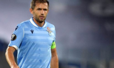 «У нас есть уровень». Футболист сборной Боснии и Герцеговины из «Лацио» готов играть на равных с Казахстаном